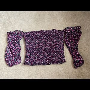 Off the Shoulder floral shirt